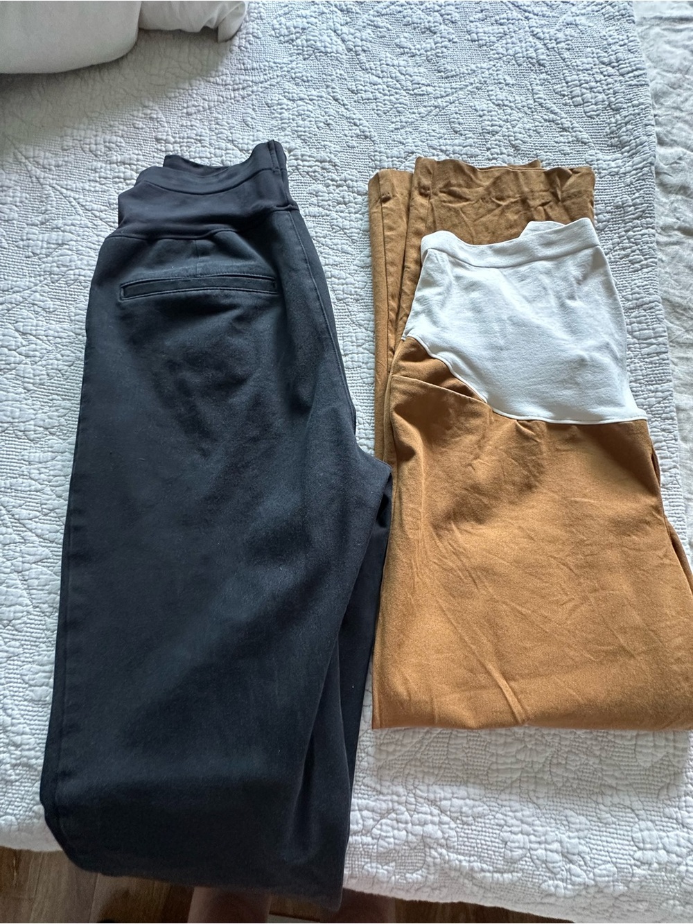 Old Navy Women's Black & Brown Maternity Pant Duo